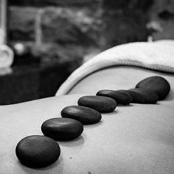 hot-stone-massage-sheffield